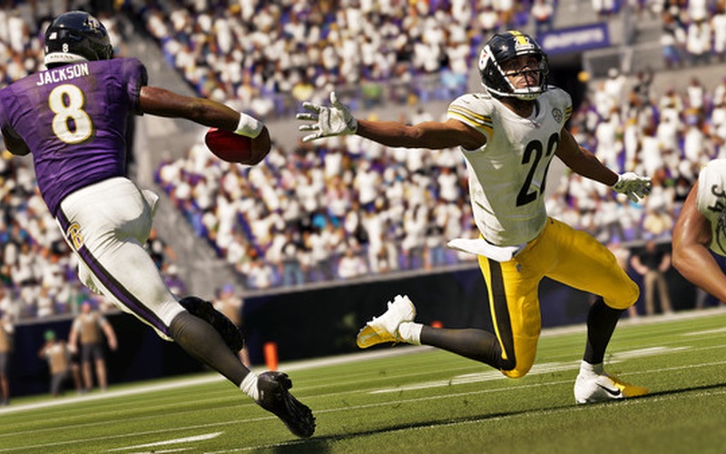 Madden NFL 21 Deluxe Edition